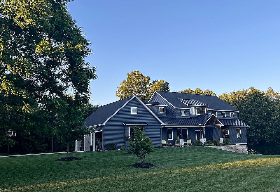 1st image of 8731 Mountain Pine Ln
