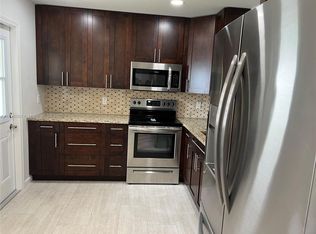 609 NE 14th Ave APT 108, Hallandale, FL 33009