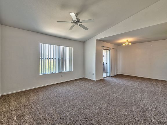 3rd image of 45 Maleena Mesa St APT 724