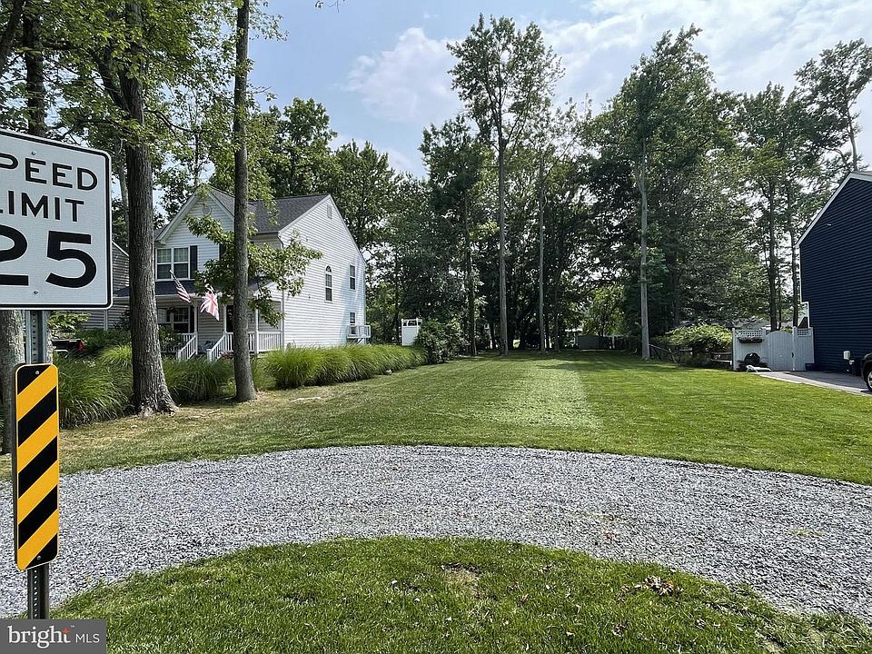 2nd image of 3354 Arundel On The Bay Rd