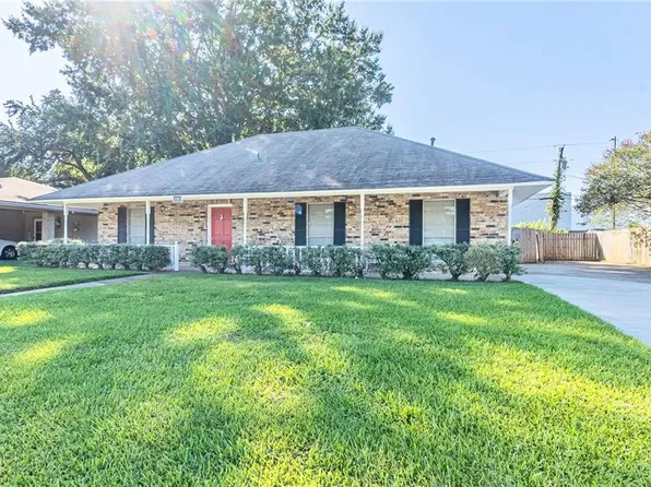 2003 Memorial Dr, Alexandria, LA 71301