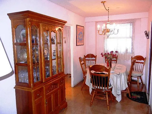 Sold by Better Homes & Gardens FH Realty | media 8