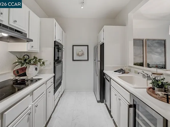 1860 Tice Creek Dr APT 1306, Walnut Creek, CA 94595