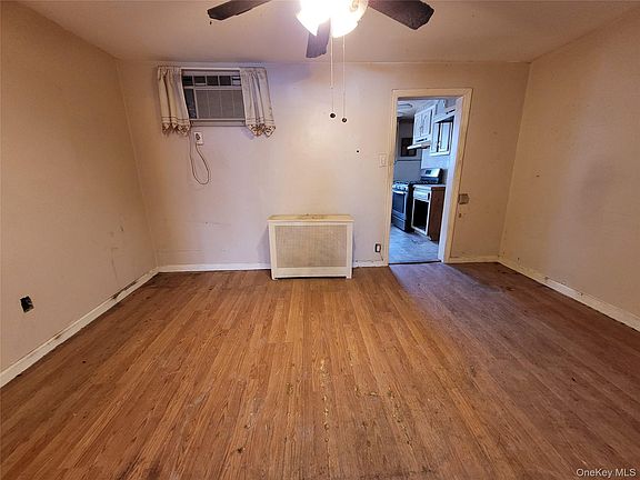 3rd image of 60-38 78th Avenue