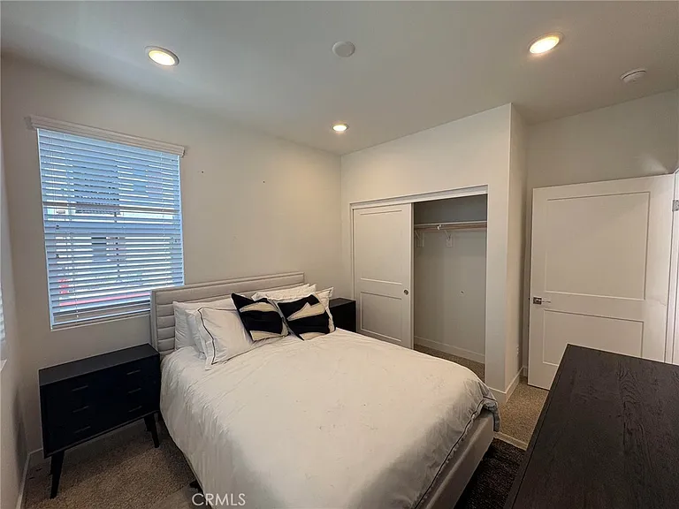2211 W Orange Ave #21 — Photo 5