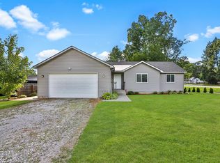 2487 Jones Rd, Waterford, MI 48327