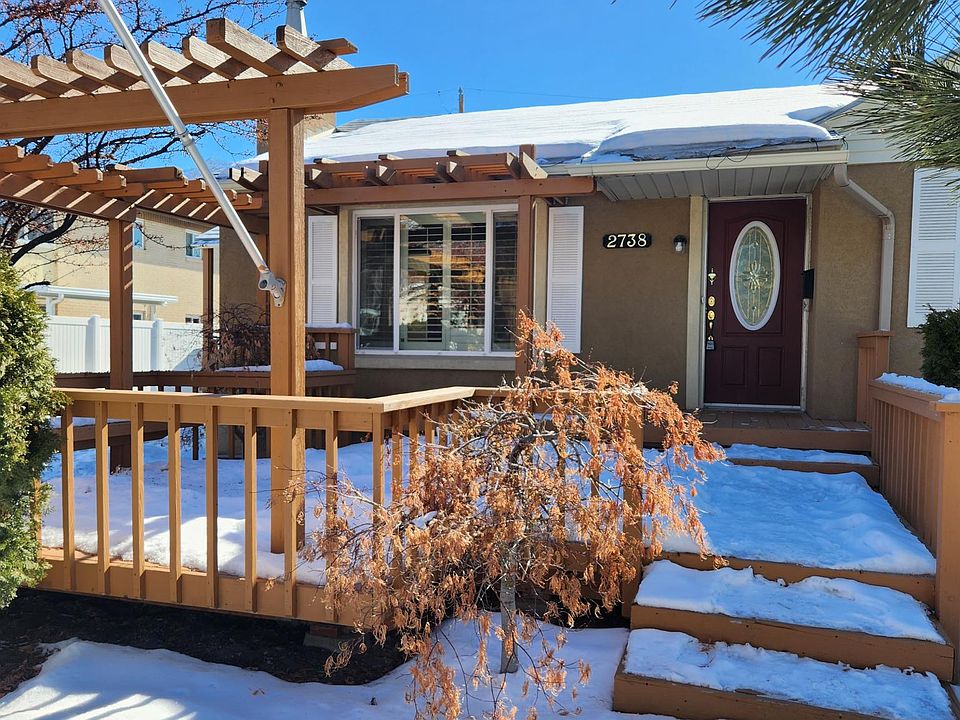 1st image of 2738 E Canyon View Dr