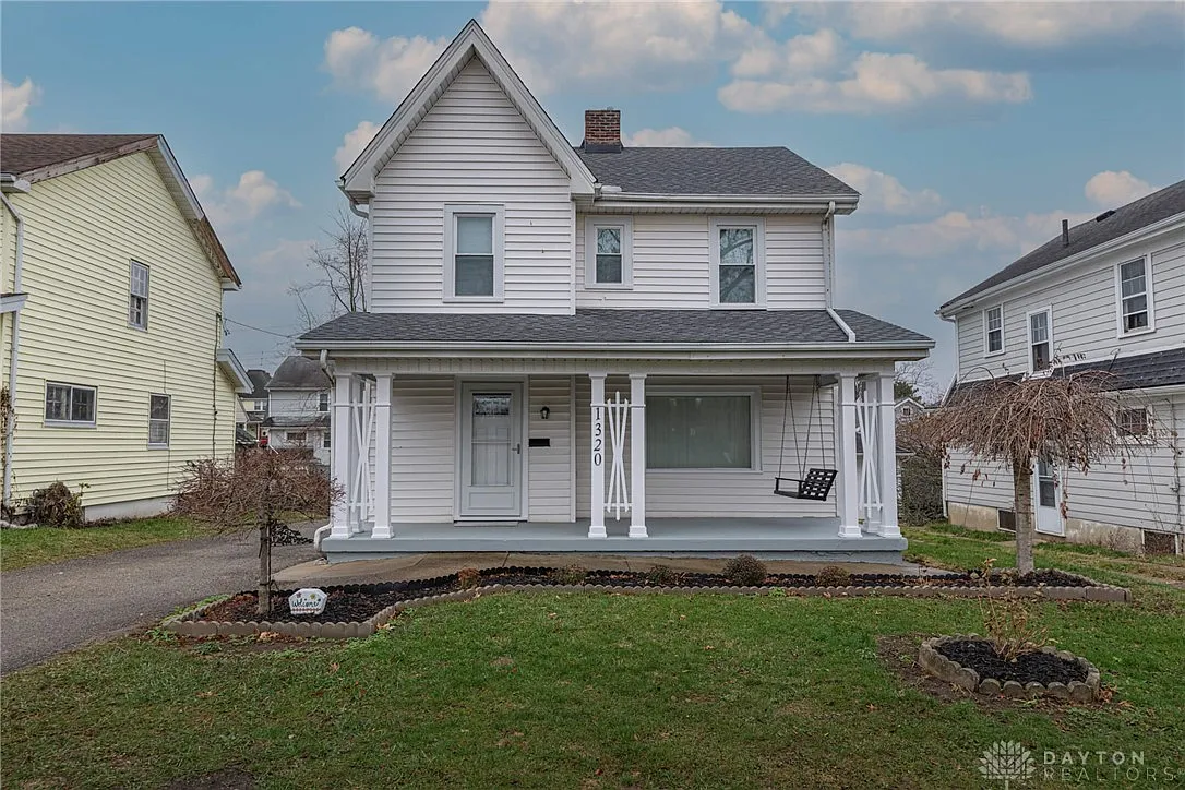 1320 W Fairview Ave photo 1
