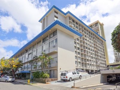 1535 Pensacola St APT 44, Honolulu, HI, 96822