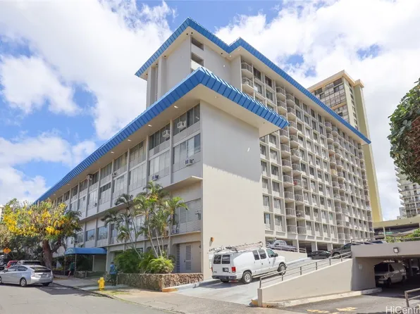 1535 Pensacola St APT 44, Honolulu, HI 96822
