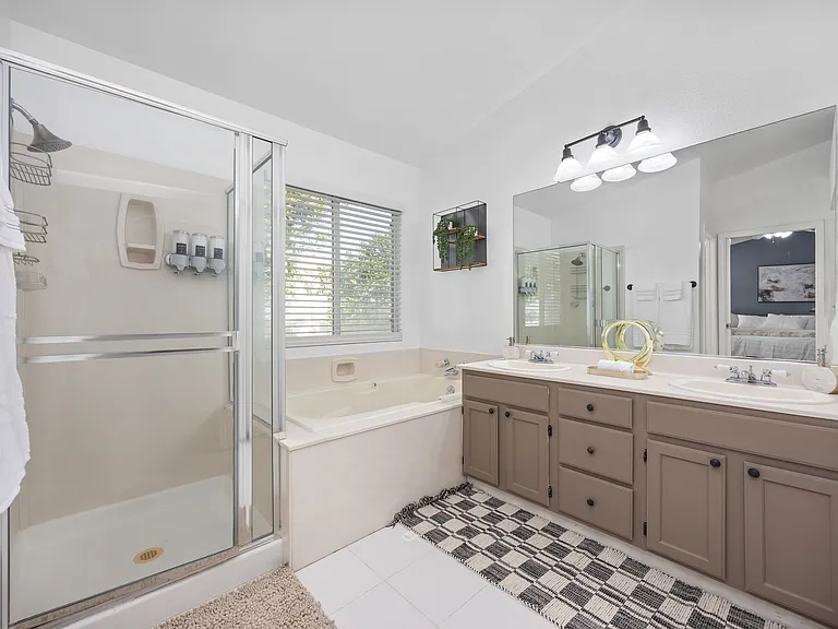9506 Ravenrock Dr — Photo 27