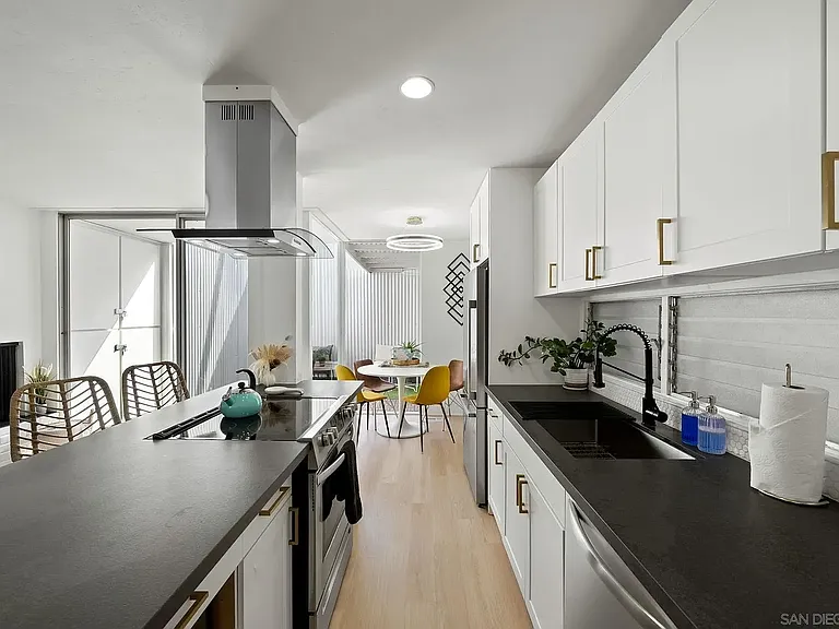 1771 Torrance St #1 — Photo 6