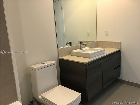 4th image of 1080 Brickell Ave Unit 2505