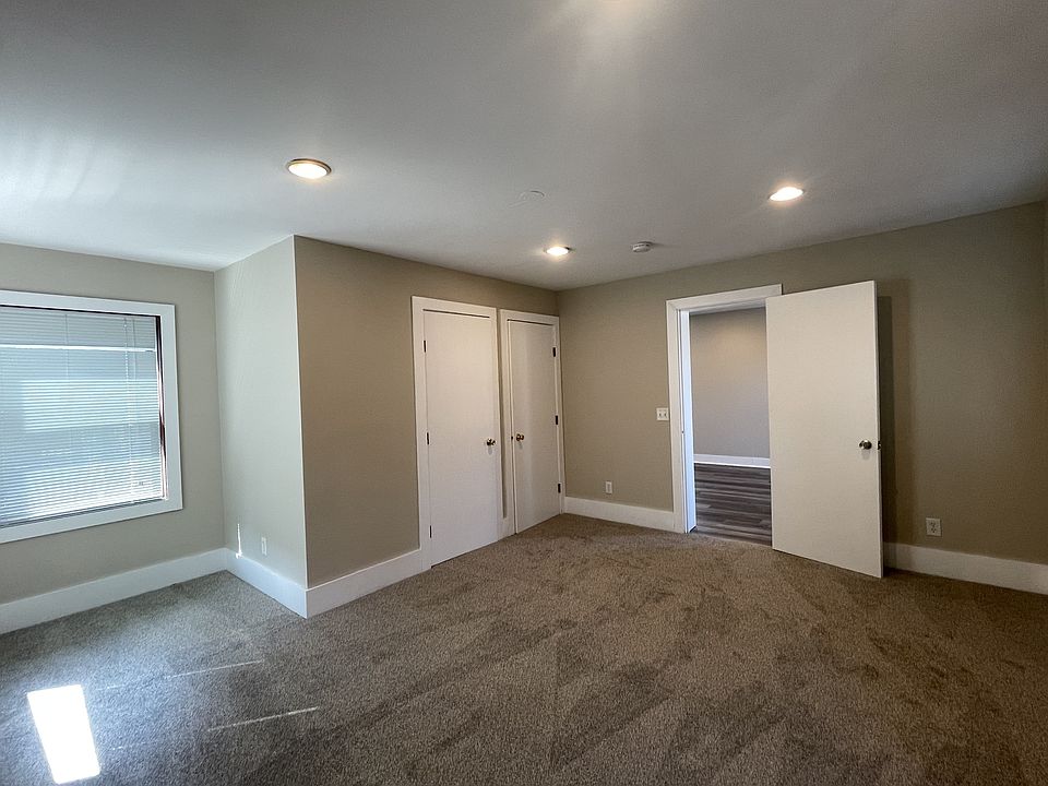 Building Photo 5