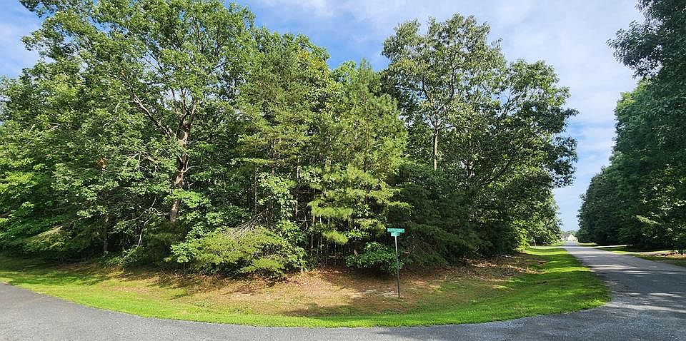 1st image of 105 Jolly Rodger Dr #105