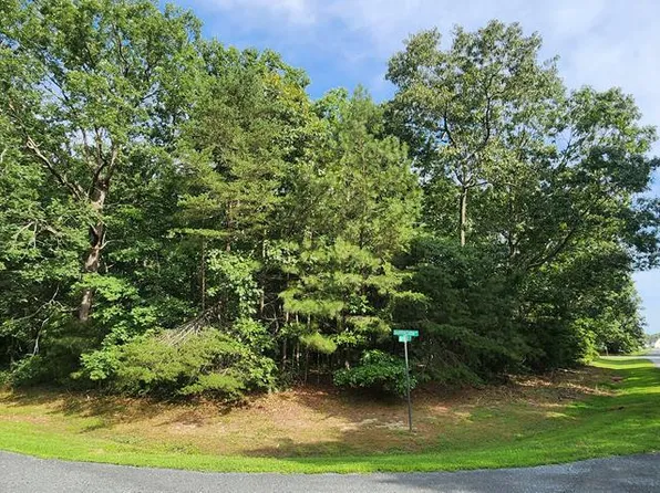 105 Jolly Rodger Dr #105, Greenbackville, VA 23356