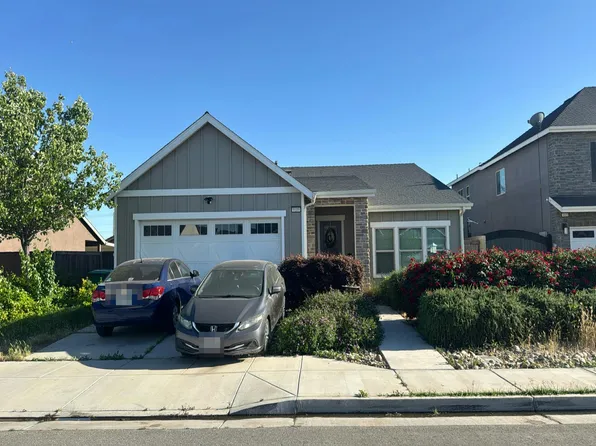 9109 Woodbrook Dr, Shafter, CA 93263
