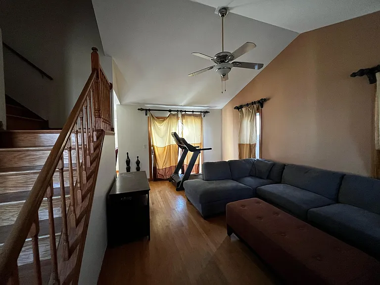 75 Washington Ave — Photo 12