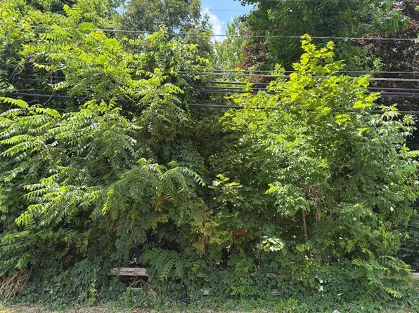 354 Riverside Dr, Painesville, OH 44077