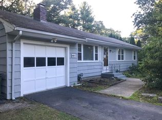 488 Pond St, Franklin, MA 02038