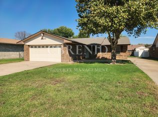 2820 Robin Rdg, Enid, OK 73703