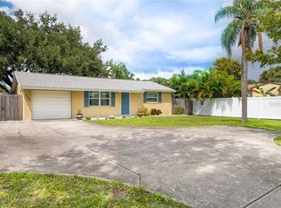 5915 62nd Ave N, Pinellas Park, FL 33781