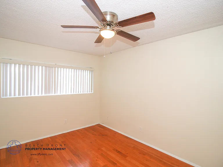 24431-24433 Hawthorne Boulevard — Photo 7