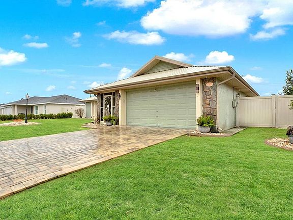 3rd image of 15710 SW 23RD COURT ROAD