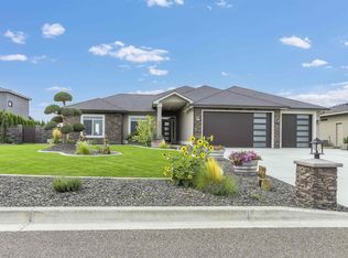 2623 Falcon Ln, Richland, WA 99352