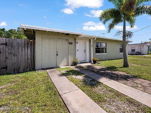 3rd image of 601 Gardenia Dr