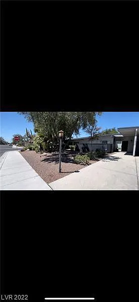 4 bed, 2.0 bath, 1975 sqft, $3,350 — Photo 2