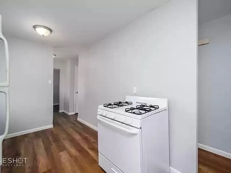 525 N Bowie Dr — Photo 6