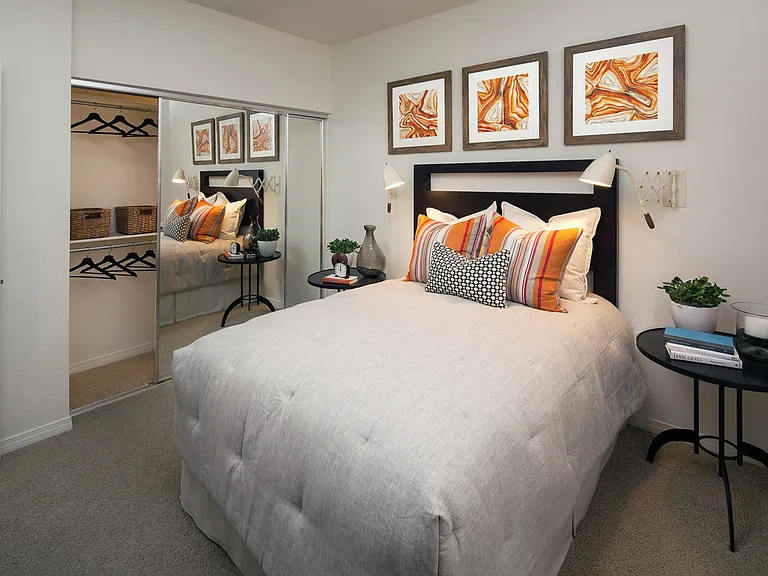 Shadow Oaks Apartment Homes — Photo 8