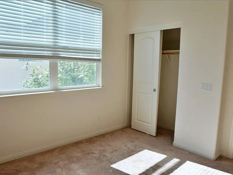 10519 Wilding Dr — Photo 21