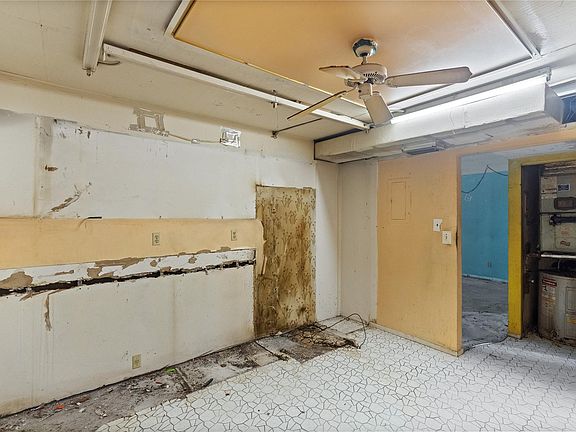 3rd image of 120 SW 96th Terrace #103