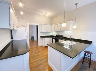 68 Dexter St FLOOR 1, Providence, RI 02909