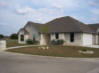847 Arvin St, Seguin, TX 78155