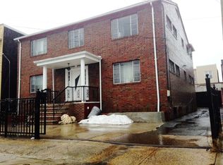 102 Poplar St, Jersey City, NJ 07307