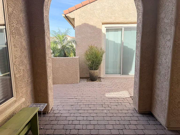 3925 N Monument Dr — Photo 8