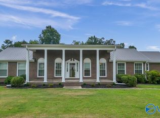 2069 Highpoint Rd, Albertville, AL 35950