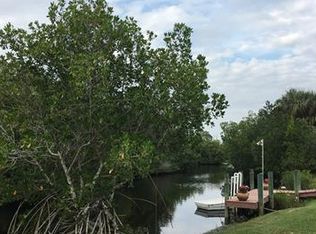 15361 River Cove Ct, North Fort Myers, FL 33917