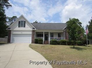 7625 Hammersley Rd, Fayetteville, NC 28306