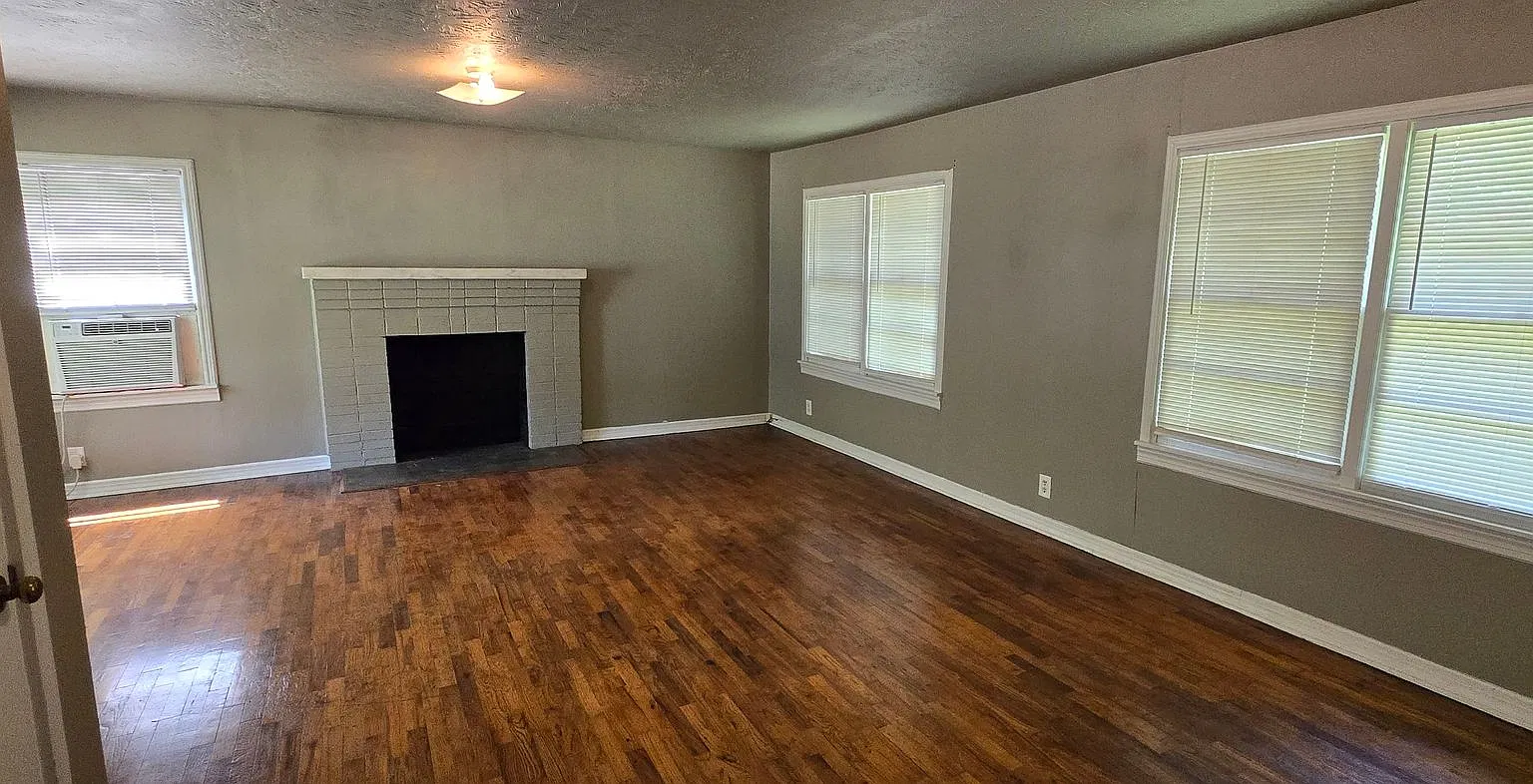 367 Frances Blvd, Oxford, AL 36203 — Photo 2