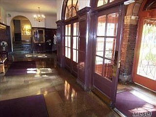 2nd image of 8511 Lefferts Blvd APT 6A