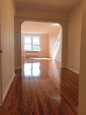 5th image of 62-65 Saunders St #6E