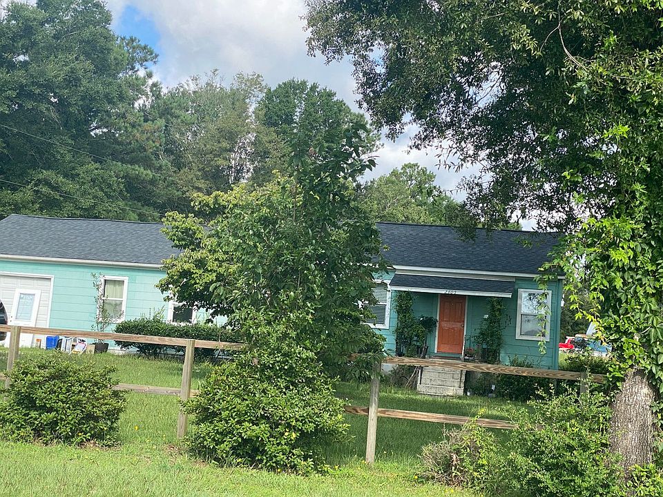 2nd image of 2405 Scotts Hill Loop Rd