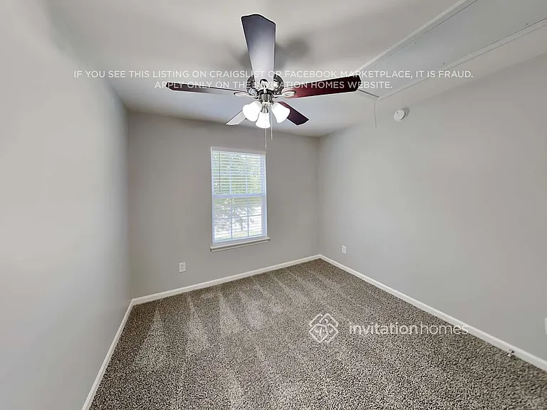 410 Queens Dr SW — Photo 13