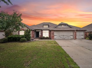 3952 S 211th East Ave, Broken Arrow, OK 74014