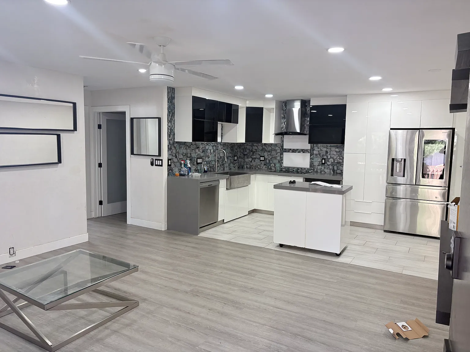 6362 Rancho Mission Rd — Photo 1