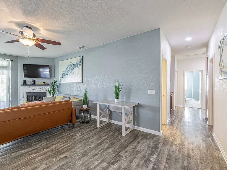 37058 Alton Dr — Photo 6
